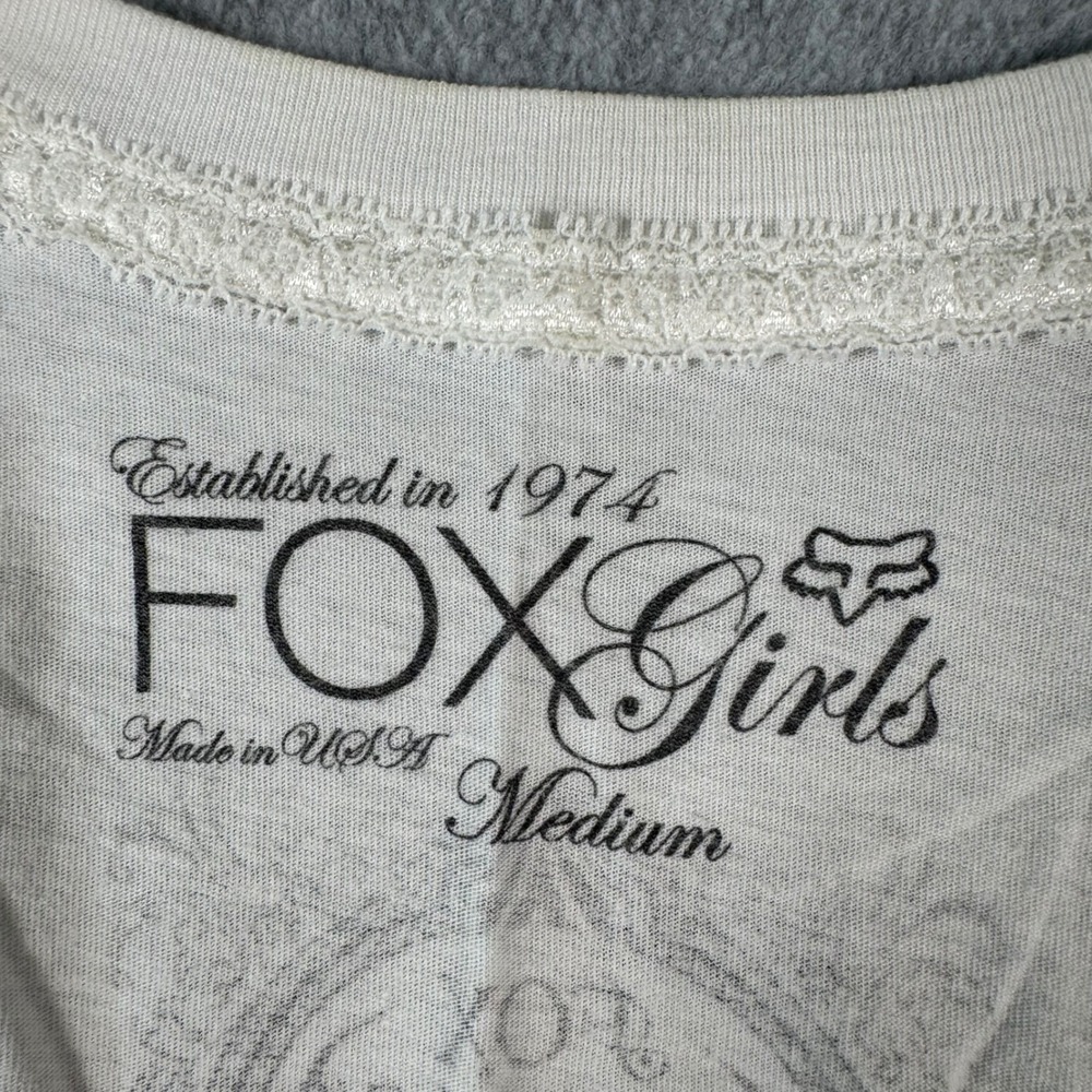 Y2K Fox Racing T-Shirt Womens White Fox Riders Company Graphic V-Neck Tee Size M - Picture 5 of 8